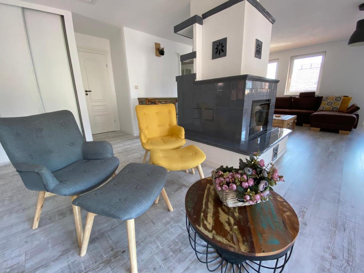 Luxusny Apartman Kanianka, Bojnice A Okolie ภายนอก รูปภาพ