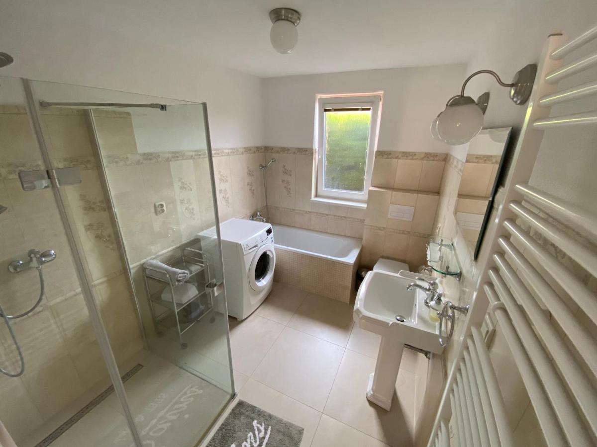 Luxusny Apartman Kanianka, Bojnice A Okolie ภายนอก รูปภาพ